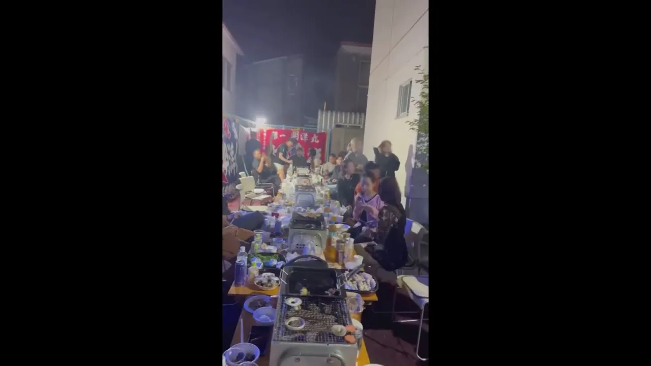 乗組員とのBBQ大会 ③ 夜の宴